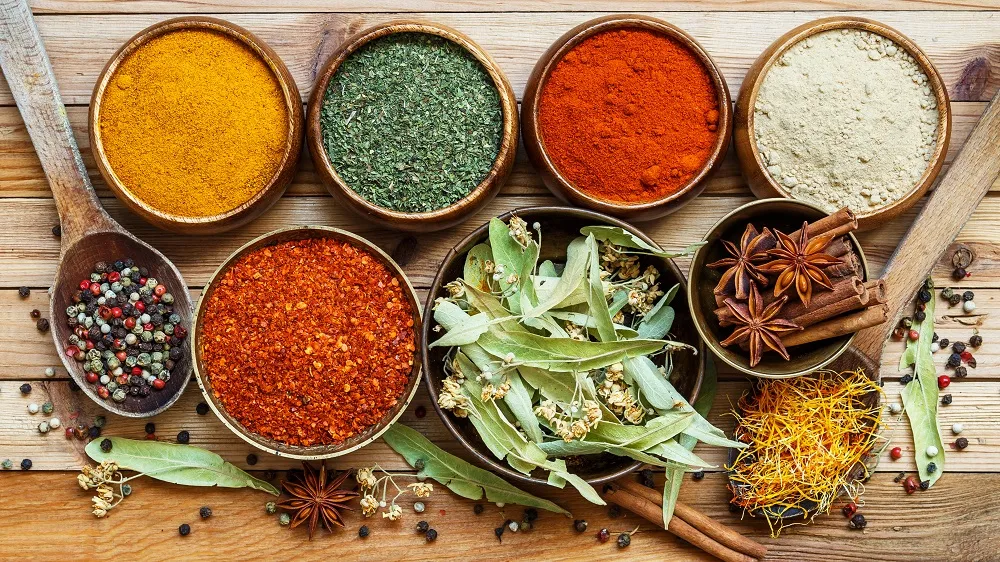 BAHARAT İHRACATININ YÜZDE 61’İ EGE’DEN YAPILDI