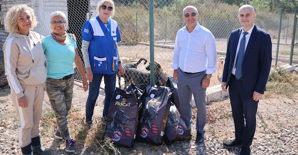 EGELİ İHRACATÇILARDAN BARINAK HAYVANLARINA MAMA YARDIMI